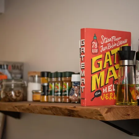 Spacious Apt, Big Roof Terrace, Free Parking * Stavanger