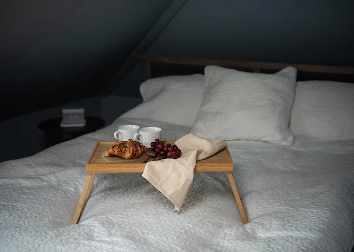 Spacious Apt, Big Roof Terrace, Free Parking *